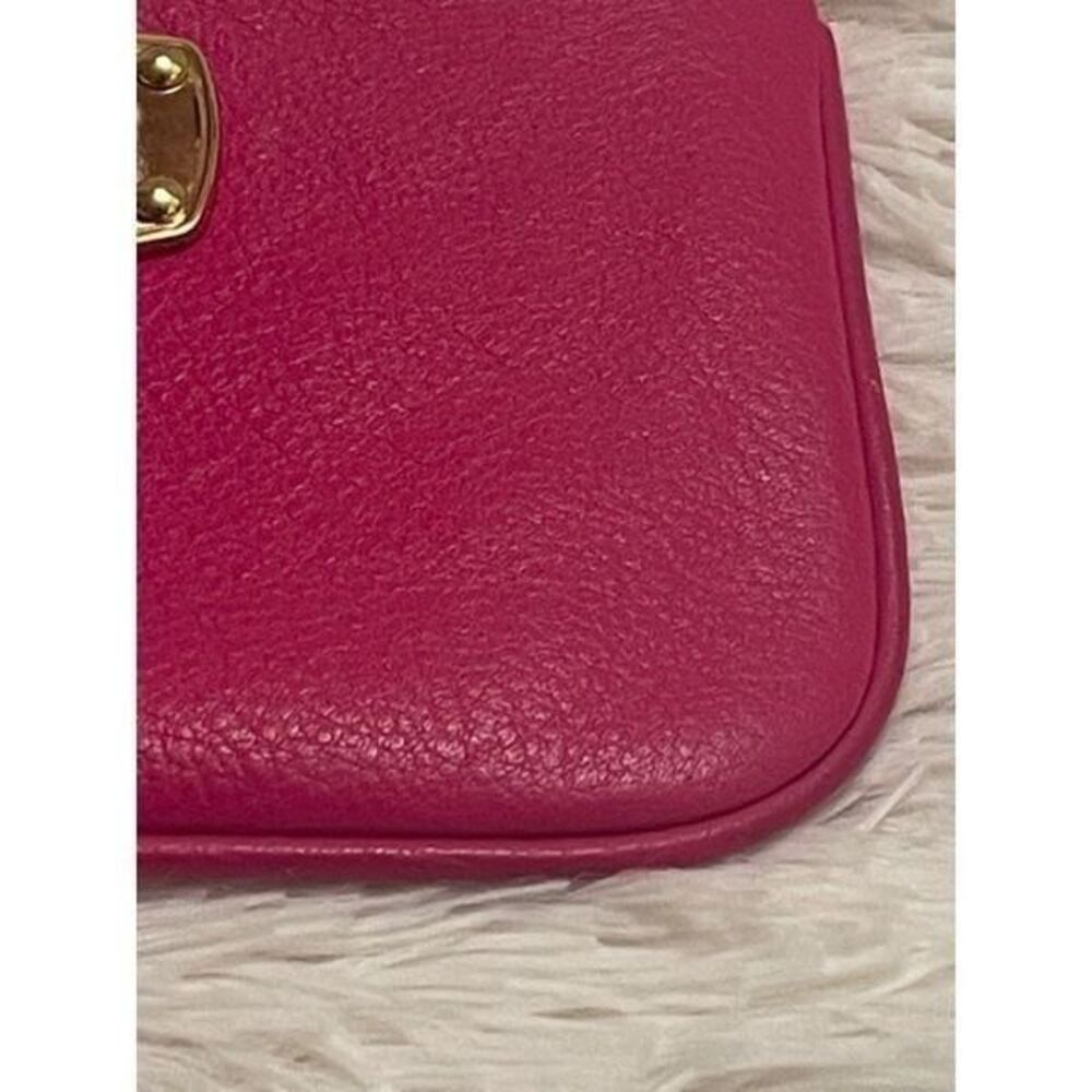 Michael Kors wristlet - Picture 9 of 10